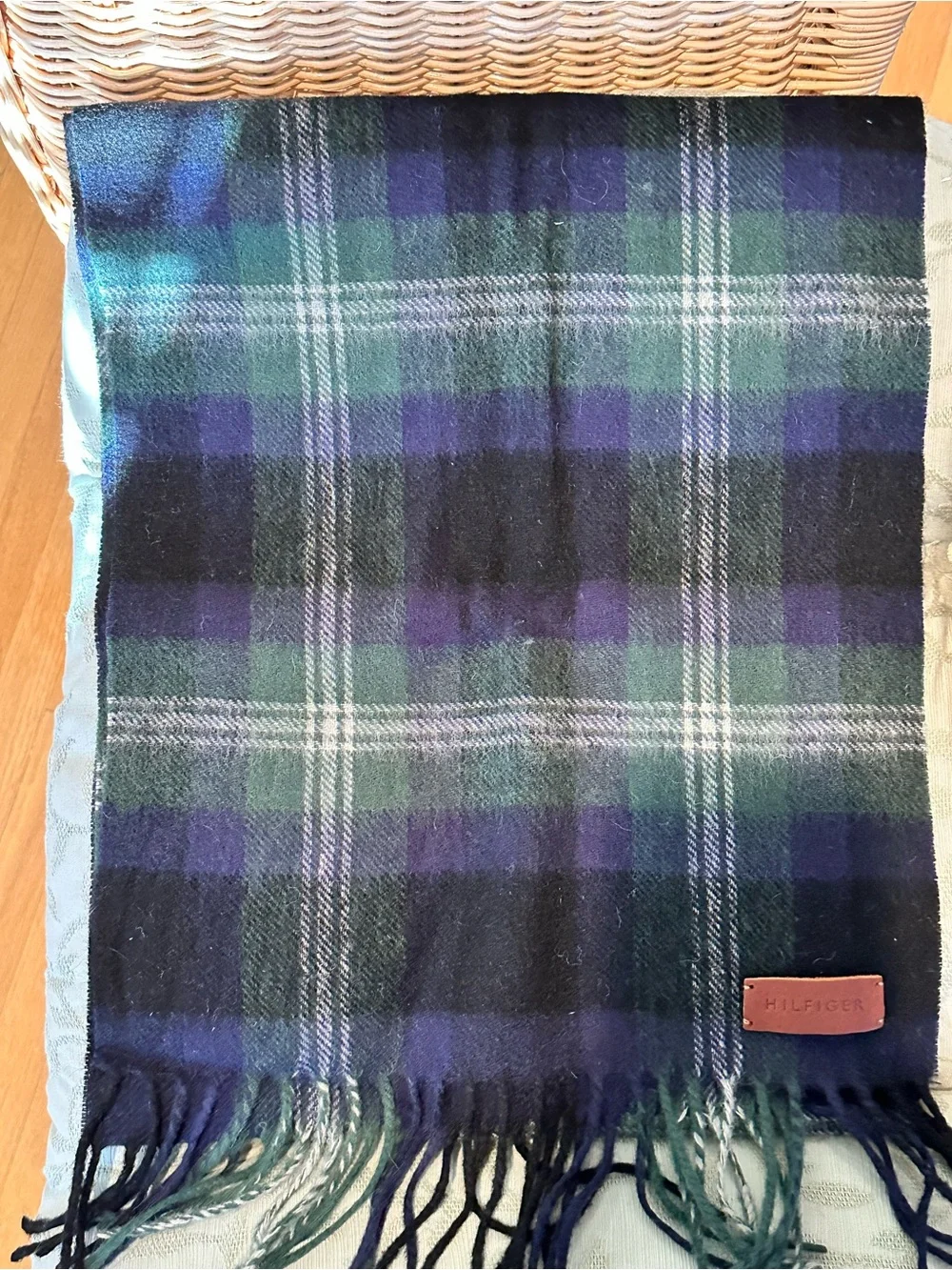NWT Tommy Hilfiger Green & Blue Plaid Men's Scarf